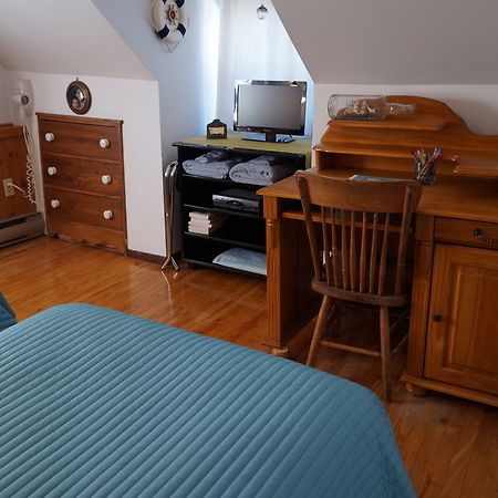 Le Refuge Du Poete Hotel Longueuil Ngoại thất bức ảnh